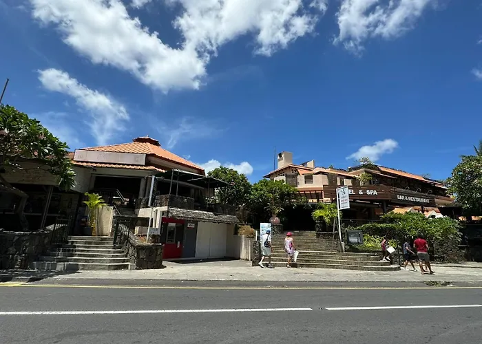 Coral Paradise Beach Villa E-05
